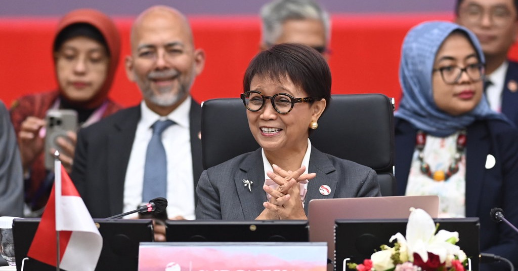 Jokowi-PM Kamboja Bahas Kerja Sama Penegakan Hukum hingga Pangan