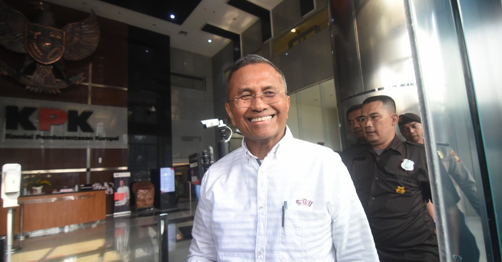 KPK Cecar Dahlan Iskan soal Kebijakan Pengadaan LNG Pertamina