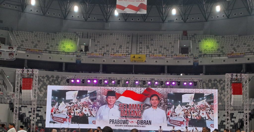 Kader Partai & Relawan Pendukung Prabowo-Gibran Berkumpul di GBK