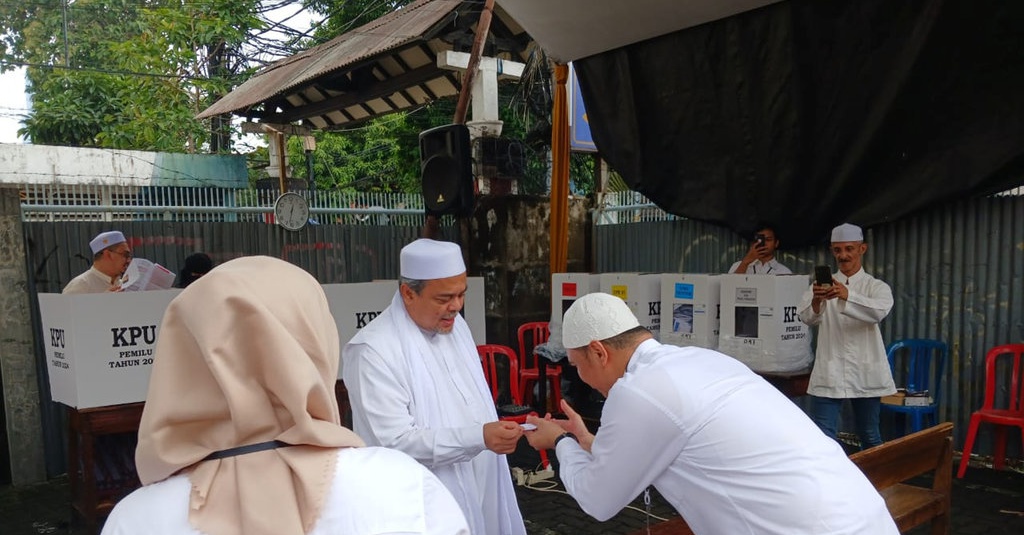 Usai Coblos, Rizieq Shihab Berharap Anies Menang