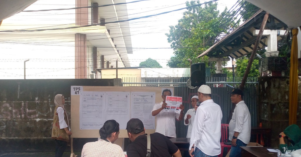 Prabowo-Gibran Menang di TPS Rizieq Shihab Nyoblos