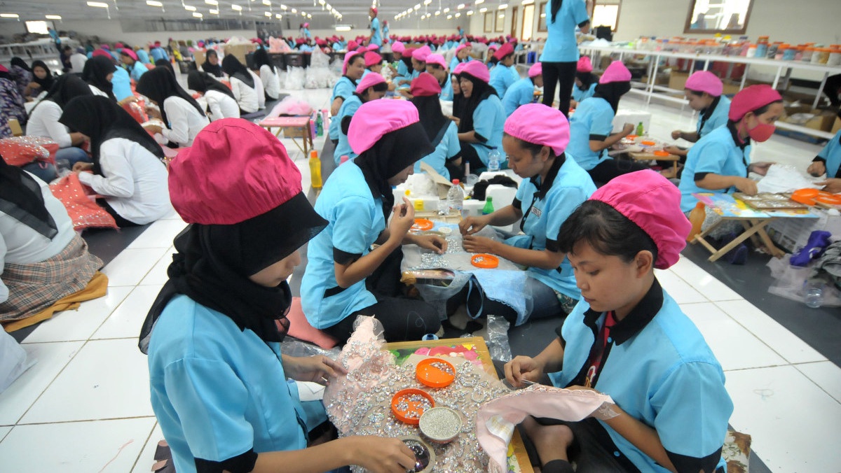 Kapasitas Produksi Menurun, 12.860 Karyawan Terancam PHK Kapasitas Produksi Menurun, 12.860 Karyawan Terancam PHK