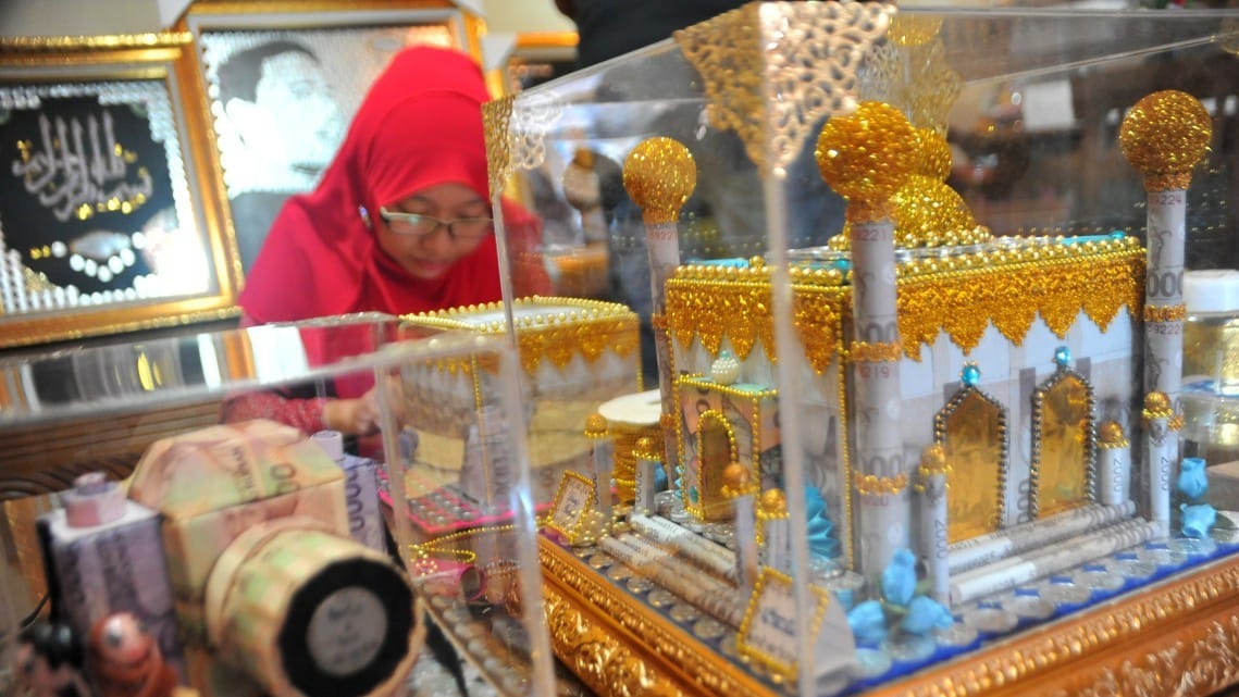 Pengertian Mahar Pernikahan, Hukum dan Ketentuannya Pengertian Mahar Pernikahan, Hukum dan Ketentuannya