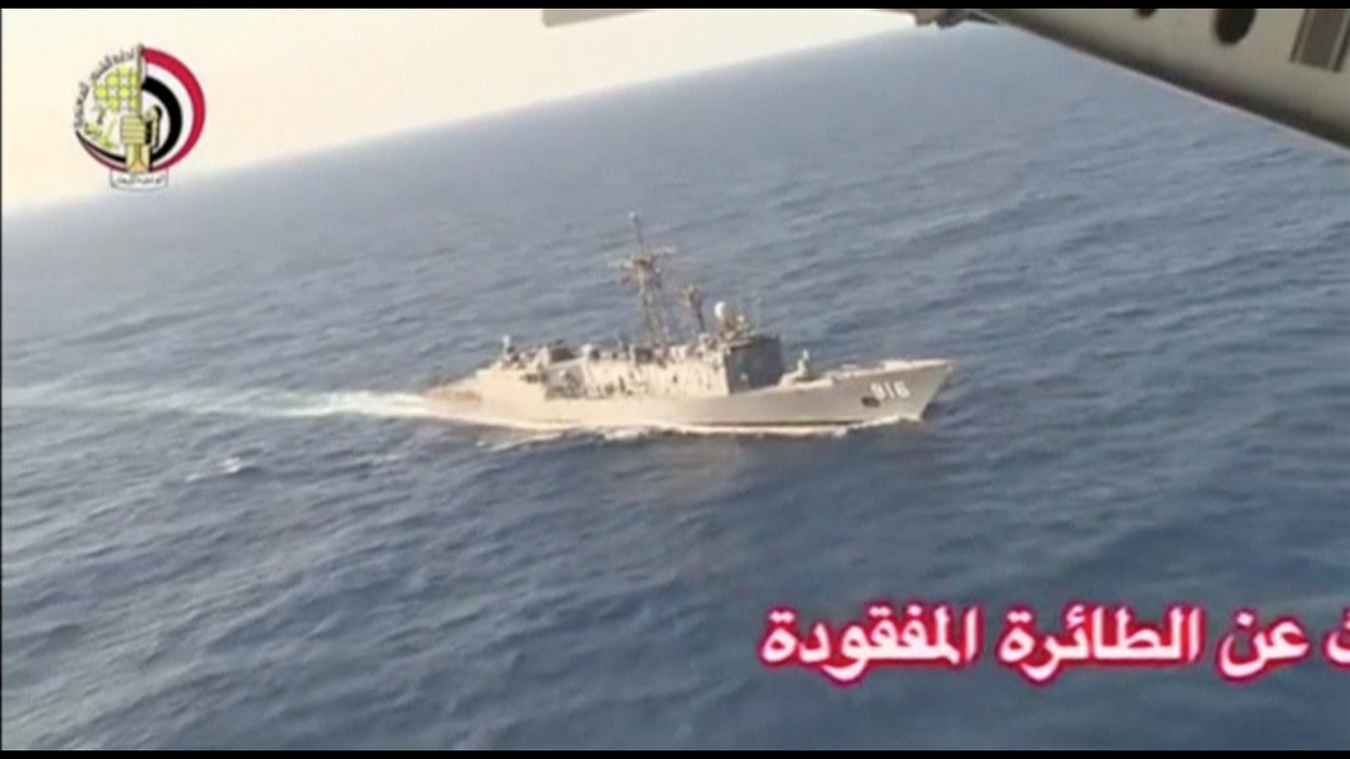 Jatuhnya EgyptAir Diduga karena Ledakan Baterai Lithium Jatuhnya EgyptAir Diduga karena Ledakan Baterai Lithium