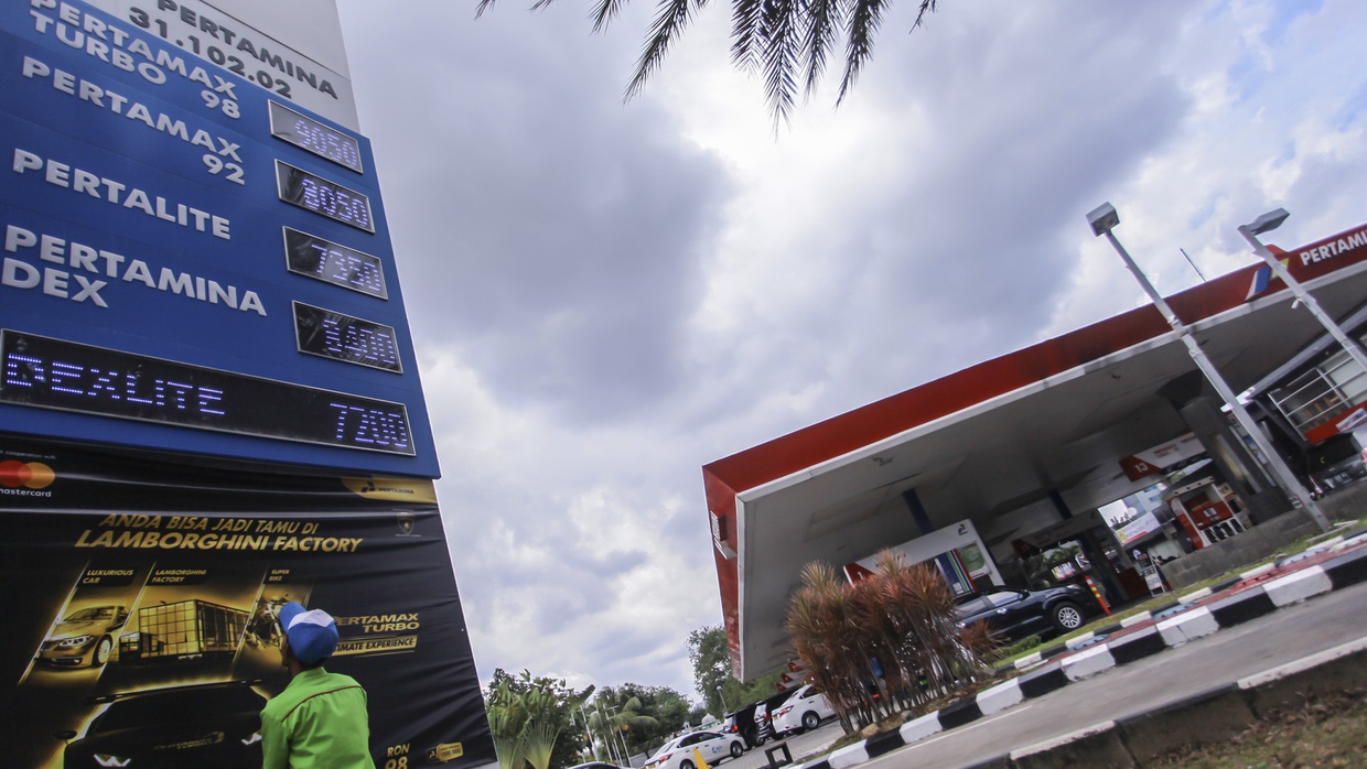 Turun Hari Ini, Cek Harga Terbaru BBM Pertamax Turbo Cs Turun Hari Ini, Cek Harga Terbaru BBM Pertamax Turbo Cs