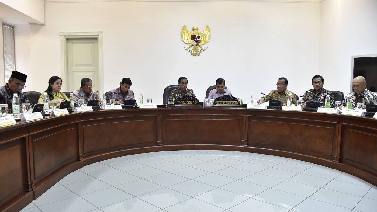 Subsidi Tarif Listrik 900 Watt ke Bawah Salah Sasaran Subsidi Tarif Listrik 900 Watt ke Bawah Salah Sasaran