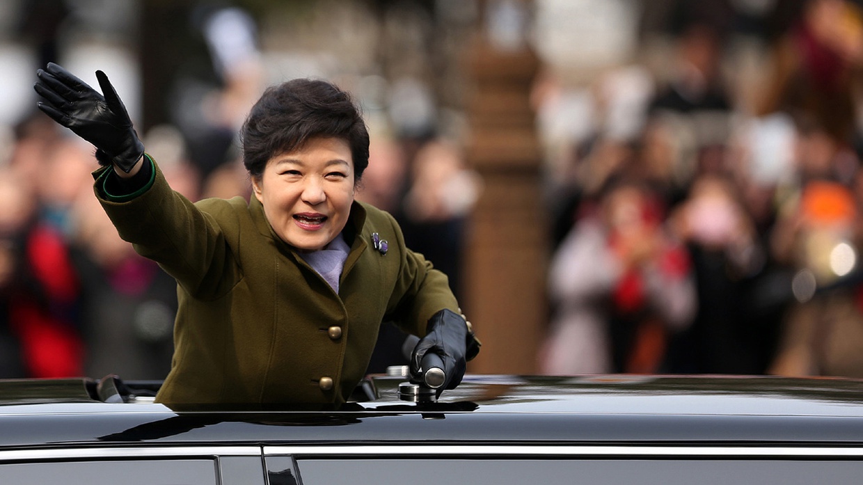Park Geun-Hye dan Anak-Anak Diktator Lainnya Park Geun-Hye dan Anak-Anak Diktator Lainnya
