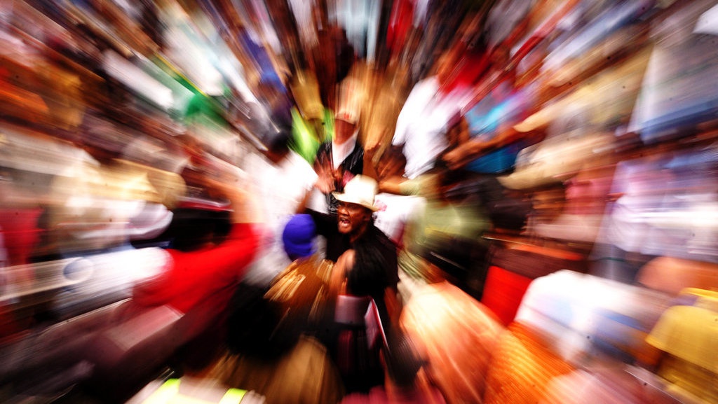 Mengapa Orang Cenderung Mengikuti Pendapat Mayoritas? Mengapa Orang Cenderung Mengikuti Pendapat Mayoritas?