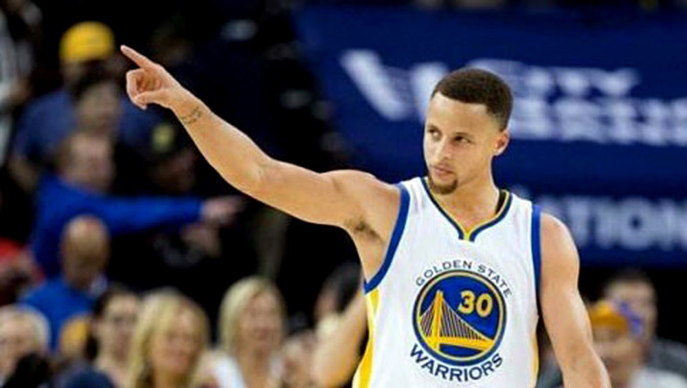 Hasil NBA 2022 & Klasemen Hari Ini: Warrios Ditaklukkan Suns Hasil NBA 2022 & Klasemen Hari Ini: Warrios Ditaklukkan Suns