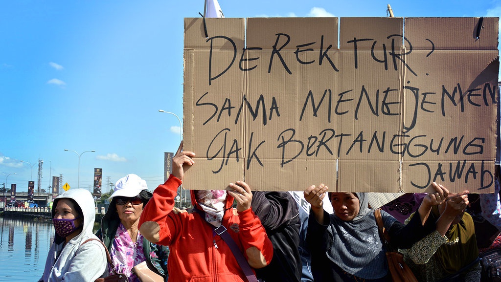 Jelang Satu Abad Njonja Meneer yang Berakhir Pailit Jelang Satu Abad Njonja Meneer yang Berakhir Pailit