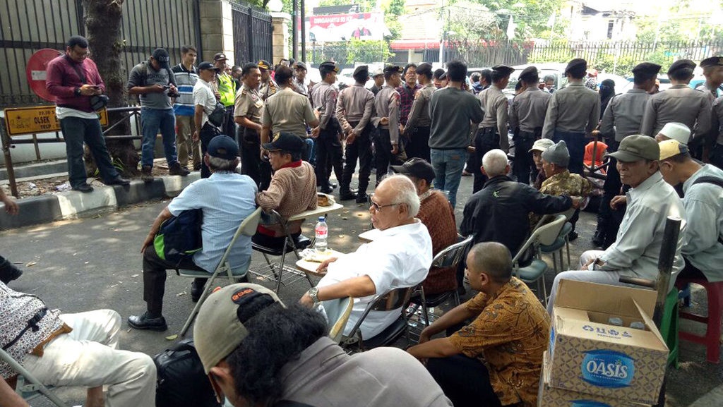 Pembubaran Seminar 1965, Bentuk Serangan terhadap Demokrasi Pembubaran Seminar 1965, Bentuk Serangan terhadap Demokrasi