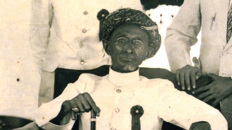 Saat K.H. Ibrahim Perintahkan Copot Gambar K.H. Ahmad Dahlan Saat K.H. Ibrahim Perintahkan Copot Gambar K.H. Ahmad Dahlan