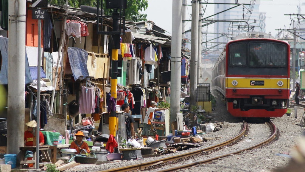 Lingkaran Setan Ketimpangan Sosial di Indonesia Lingkaran Setan Ketimpangan Sosial di Indonesia