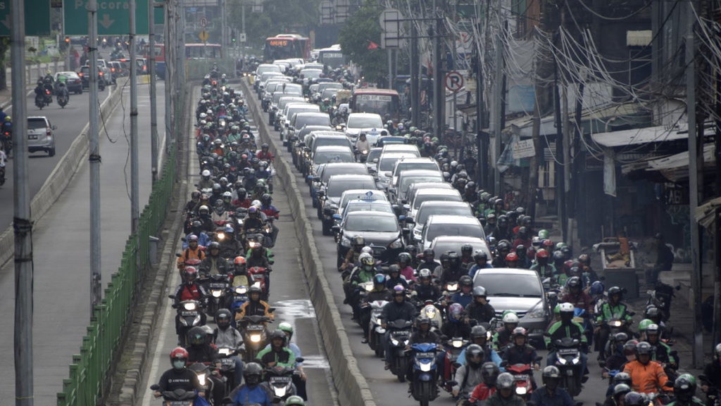 Apakah Musim Liburan Sekolah Mengurangi Kemacetan di Jakarta? Apakah Musim Liburan Sekolah Mengurangi Kemacetan di Jakarta?