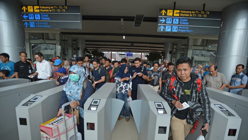 Kemenhub Evaluasi Pembelian Tiket Kereta Bandara yang Pakai Email Kemenhub Evaluasi Pembelian Tiket Kereta Bandara yang Pakai Email