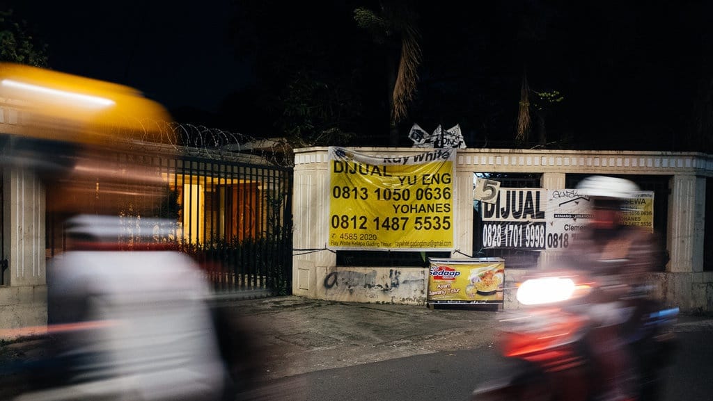 Kenapa Warga Cimahi Serentak Pasang Spanduk Kenapa Warga Cimahi Serentak Pasang Spanduk
