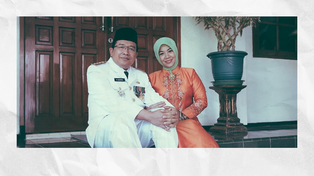 Dinasti Politik: 'Kalau Ada Masalah, Bisa Diselesaikan di Ranjang' Dinasti Politik: 'Kalau Ada Masalah, Bisa Diselesaikan di Ranjang'