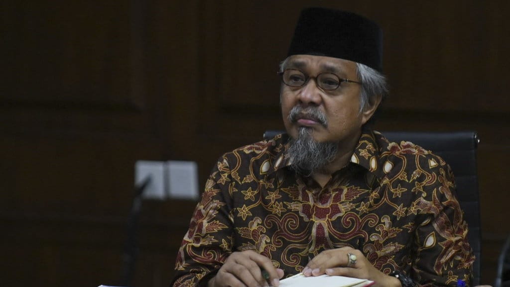 Profil Nur Alam, Eks Gubernur Sultra Antar Anak-Istri Masuk PSI Profil Nur Alam, Eks Gubernur Sultra Antar Anak-Istri Masuk PSI
