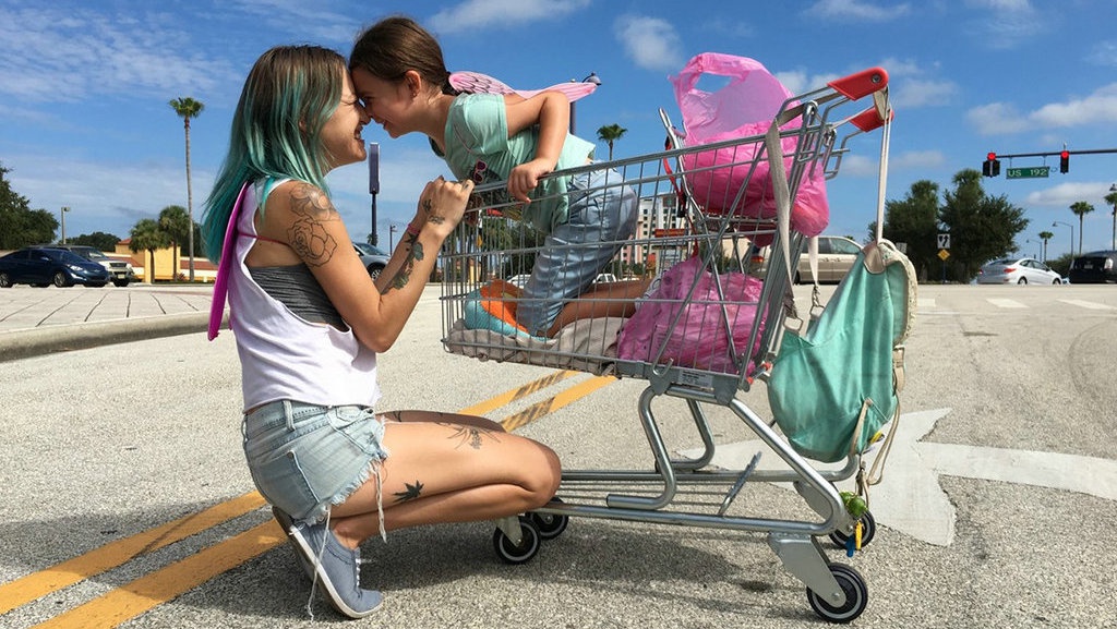 The Florida Project sebagai Kritik Atas Cara Mendidik Anak The Florida Project sebagai Kritik Atas Cara Mendidik Anak