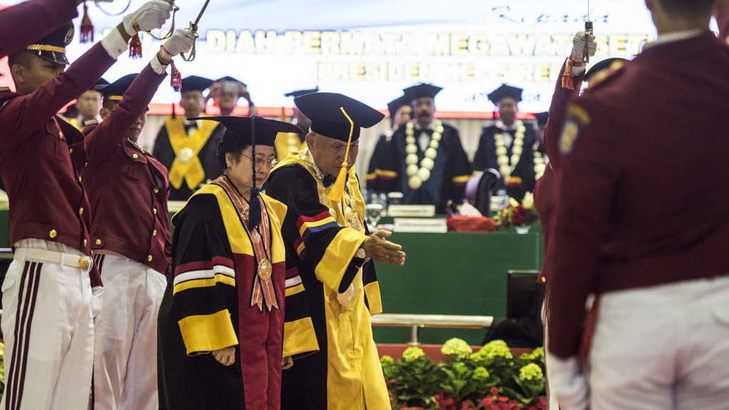 Tak Punya Ijazah S1 Bisakah Megawati Terima Gelar Honoris Causa? Tak Punya Ijazah S1 Bisakah Megawati Terima Gelar Honoris Causa?