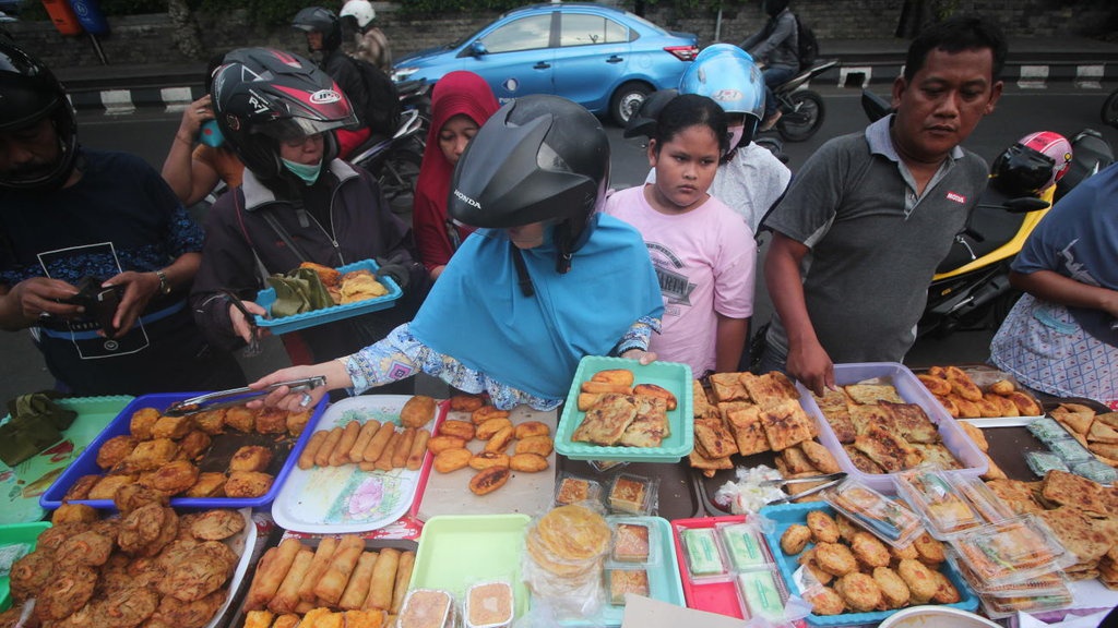 Jadwal Imsak, Subuh & Buka Puasa 2018 di Kabupaten Nganjuk Hari Ini Jadwal Imsak, Subuh & Buka Puasa 2018 di Kabupaten Nganjuk Hari Ini