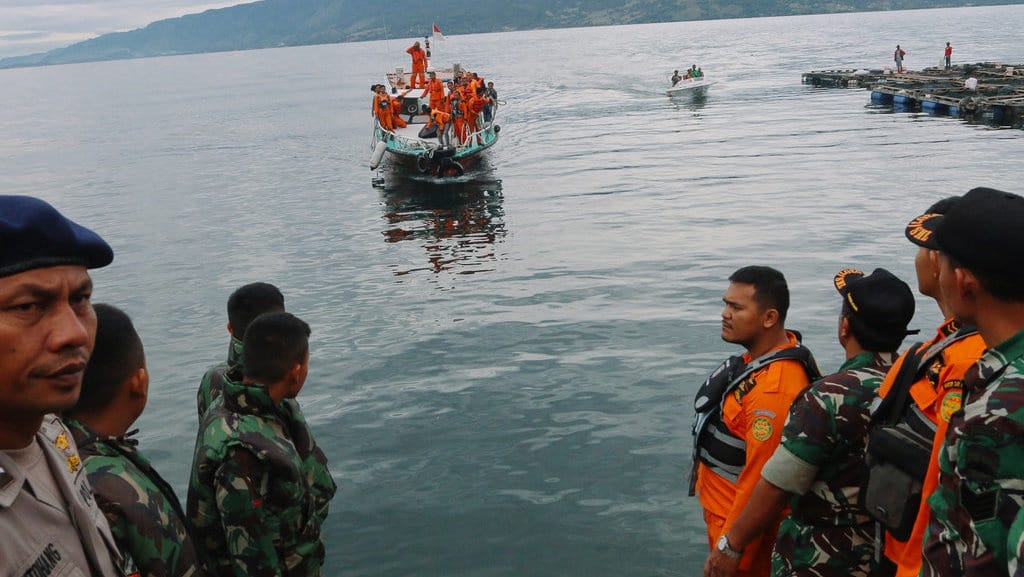 Kisah-Kisah Kapal Karam Menelan Ratusan Korban Manusia Kisah-Kisah Kapal Karam Menelan Ratusan Korban Manusia