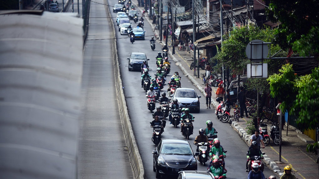Jasa Marga Berlakukan Contraflow untuk Atasi Kepadatan Tol Cikampek