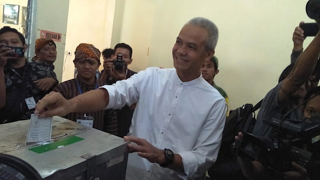 Ganjar Akan Kunjungi Politikus PKS dan Gerindra Usai Pemilihan Ganjar Akan Kunjungi Politikus PKS dan Gerindra Usai Pemilihan