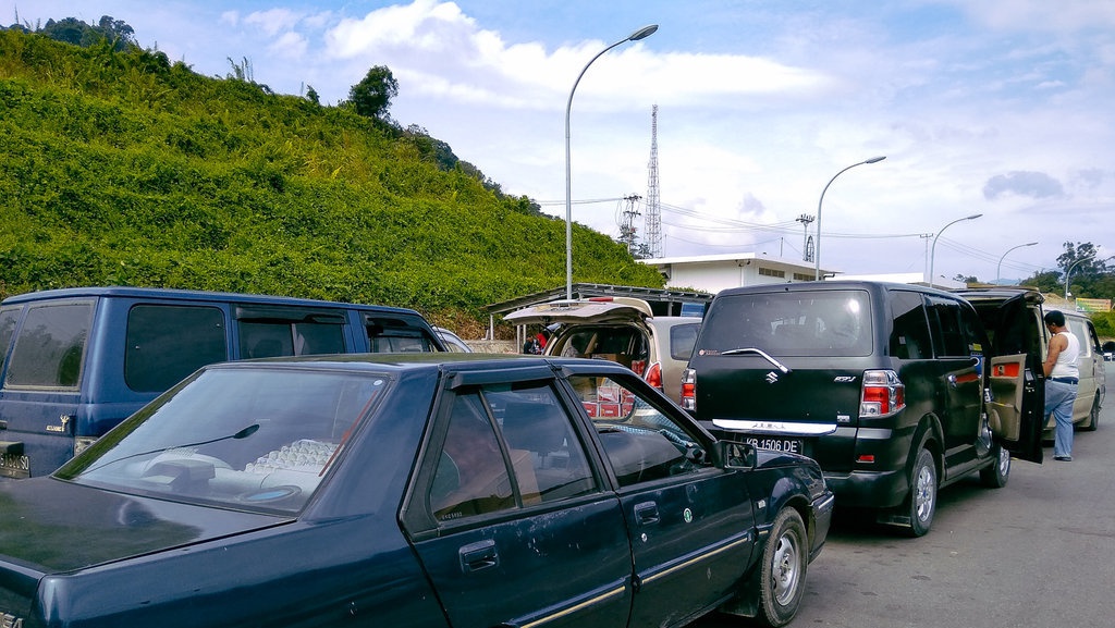 Syarat Masuk Indonesia untuk Orang dari Luar Negeri Via Jalur Darat Syarat Masuk Indonesia untuk Orang dari Luar Negeri Via Jalur Darat