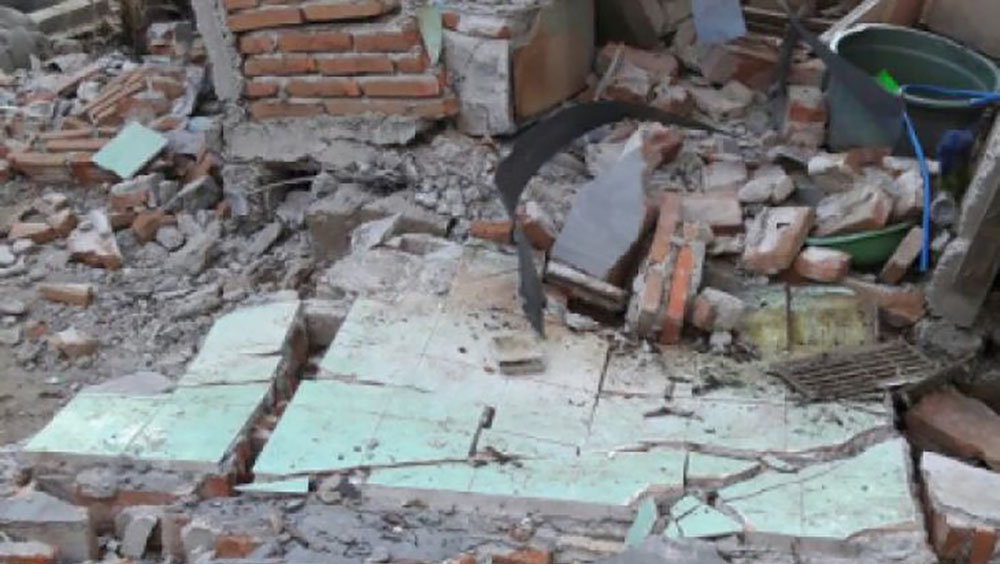 Gempa Bumi Bali-NTB: Satu Warga Lombok Meninggal Dunia, 6 Luka-luka Gempa Bumi Bali-NTB: Satu Warga Lombok Meninggal Dunia, 6 Luka-luka