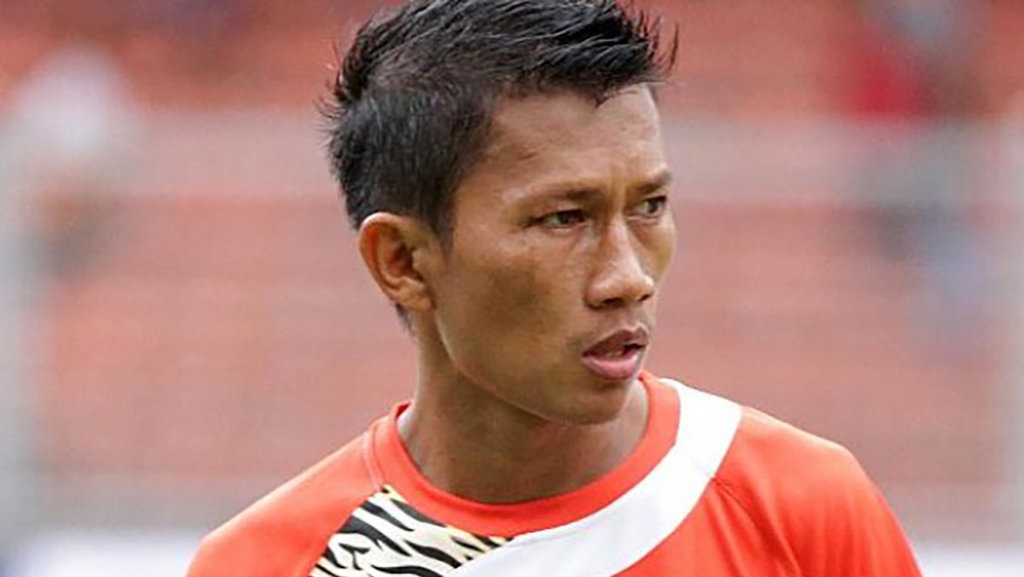 Ismed Sofyan Sepakat Perkuat Persija Semusim Lagi Ismed Sofyan Sepakat Perkuat Persija Semusim Lagi