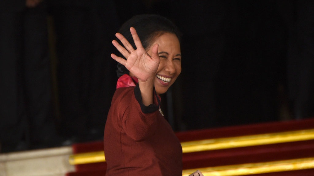Menteri Rini Sebut Divestasi Freeport Rampung Bulan Ini Menteri Rini Sebut Divestasi Freeport Rampung Bulan Ini