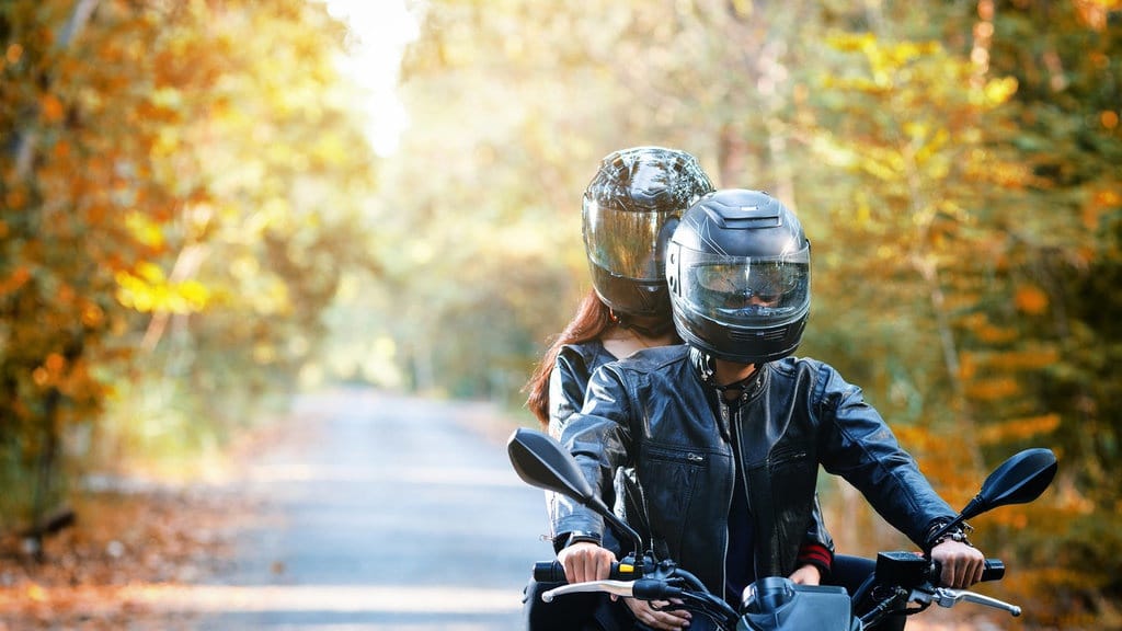 Helm Jokowi dan Risiko Memilih Helm Sepeda Motor Helm Jokowi dan Risiko Memilih Helm Sepeda Motor