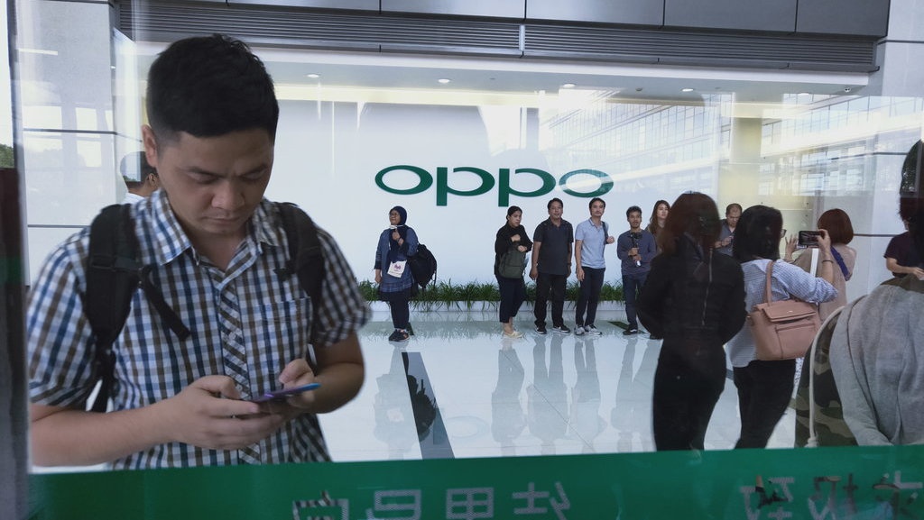 Oppo, Industri Ponsel Kamera, dan Narsisisme yang Menggenggam Dunia Oppo, Industri Ponsel Kamera, dan Narsisisme yang Menggenggam Dunia