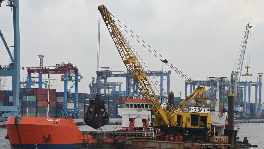 Kenapa Jokowi Gagal Bikin Ekonomi Tumbuh 7 Persen? Kenapa Jokowi Gagal Bikin Ekonomi Tumbuh 7 Persen?