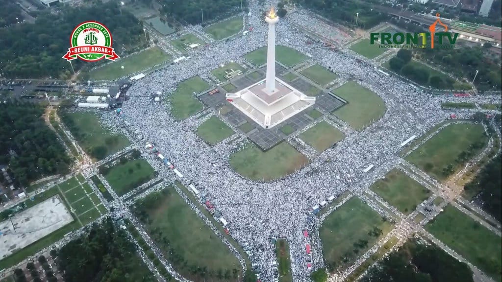 Reuni 212: Benarkah Klaim 8 Juta Peserta? Reuni 212: Benarkah Klaim 8 Juta Peserta?