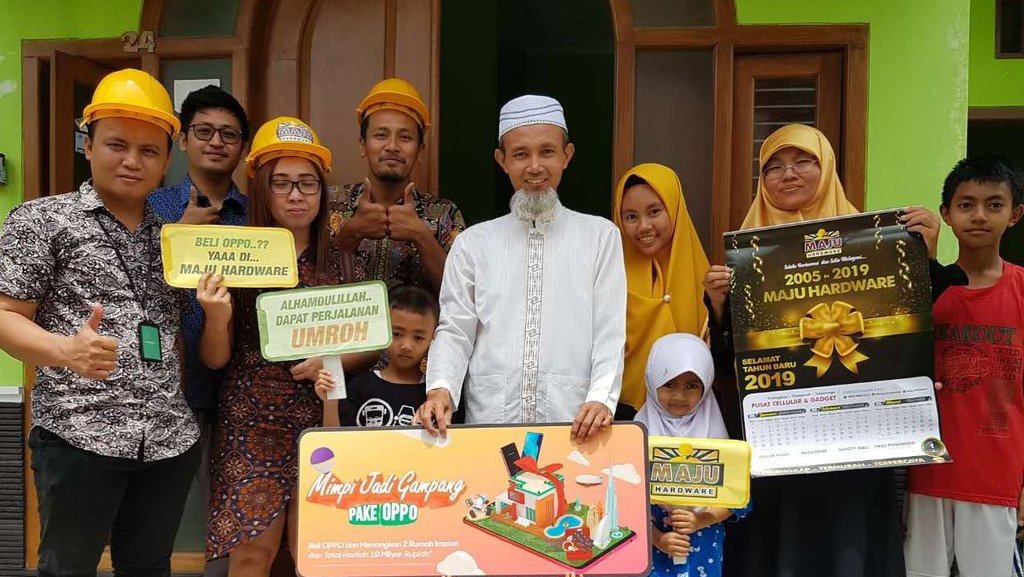 OPPO Wujudkan Impian Konsumen Umroh Gratis OPPO Wujudkan Impian Konsumen Umroh Gratis