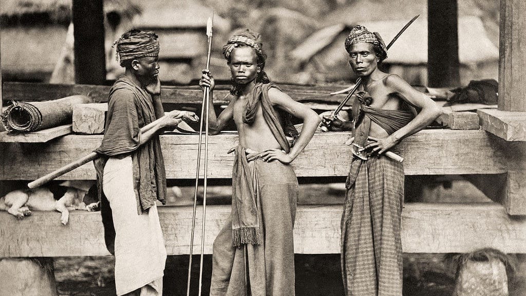 Dari Batak hingga Dayak: Bagaimana Belanda 'Menciptakan' Etnis? Dari Batak hingga Dayak: Bagaimana Belanda 'Menciptakan' Etnis?