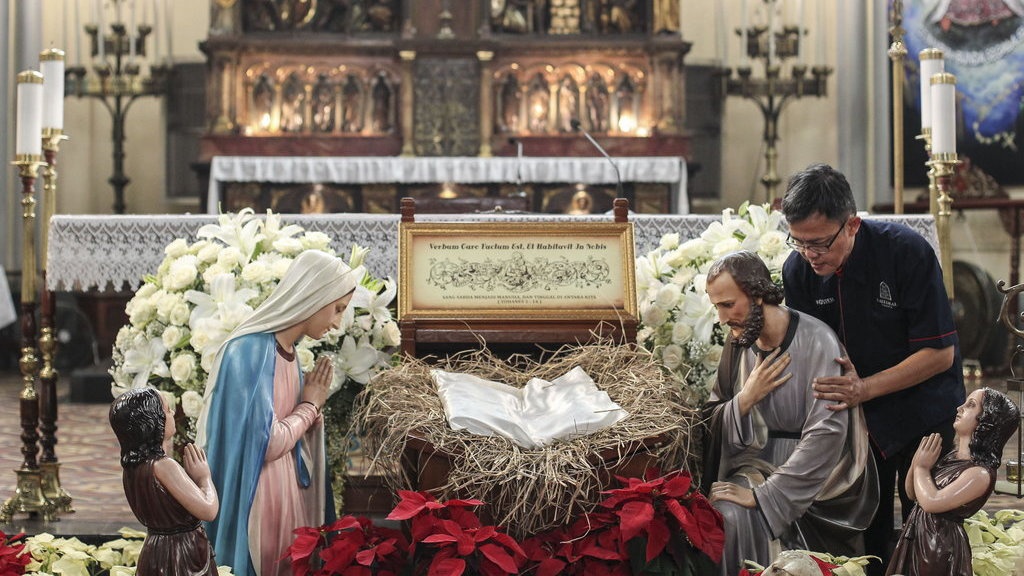 Cara Gereja Katedral Menyambut Misa Malam Natal 2018 Cara Gereja Katedral Menyambut Misa Malam Natal 2018