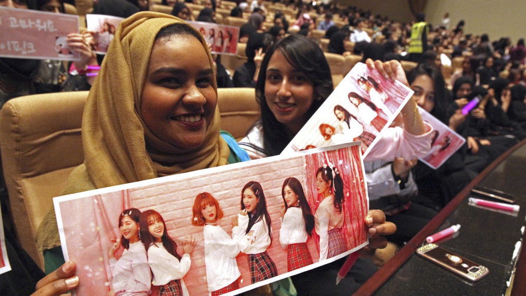 Idol Perempuan K-Pop di Tengah Konservatisme dan Cacian Penggemar Idol Perempuan K-Pop di Tengah Konservatisme dan Cacian Penggemar