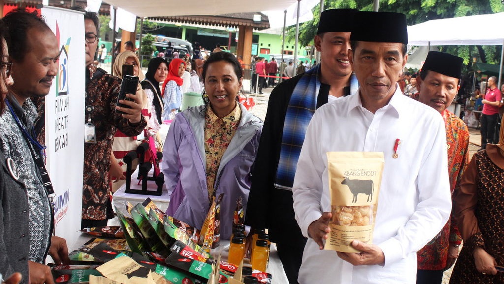Rini Soemarno Beberkan Dukungan BUMN di Program Jokowi Rini Soemarno Beberkan Dukungan BUMN di Program Jokowi