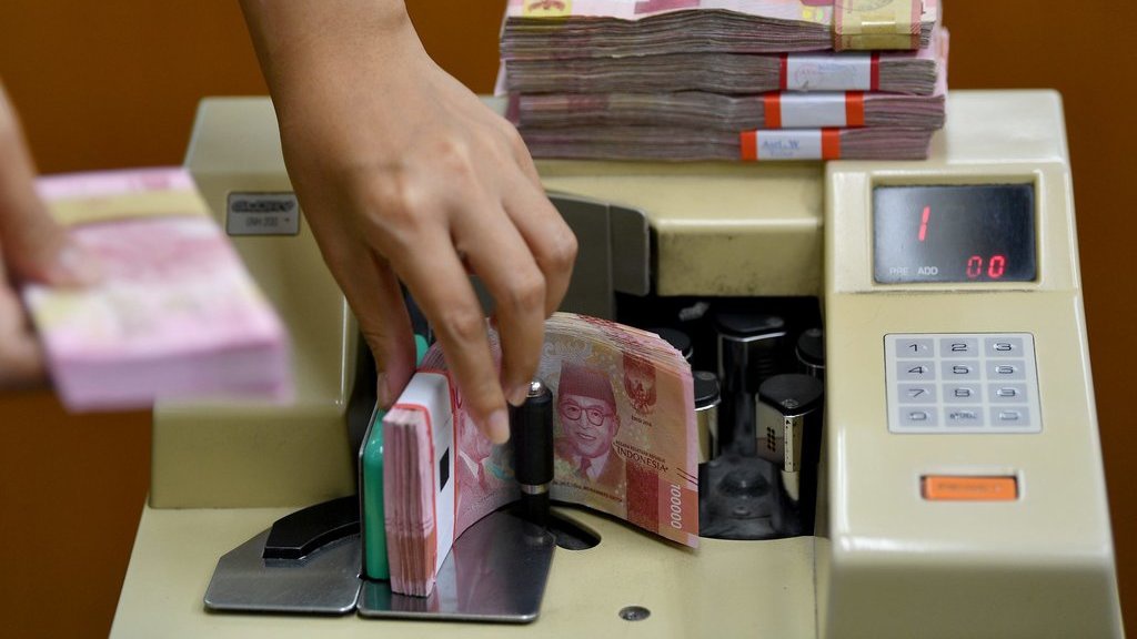 Rupiah Melemah Terhadap Dolar AS, Sentuh Rp14.120 Jumat Pagi Rupiah Melemah Terhadap Dolar AS, Sentuh Rp14.120 Jumat Pagi