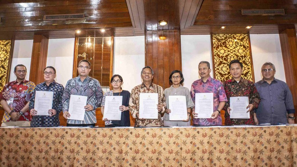 Tim Panelis Belum Selesai Susun Draf Pertanyaan Debat Kedua Pilpres Tim Panelis Belum Selesai Susun Draf Pertanyaan Debat Kedua Pilpres