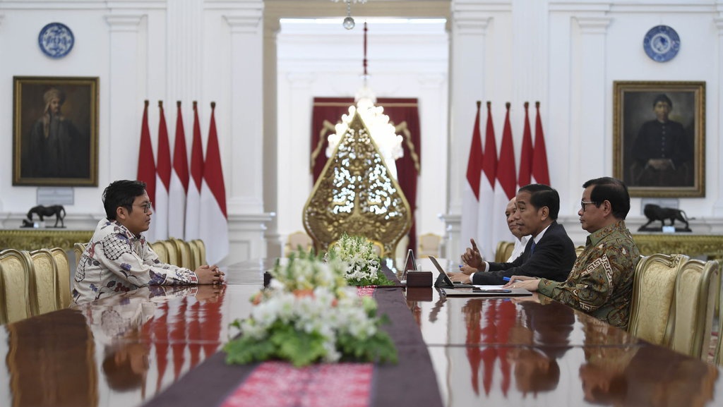 Usai Bertemu Jokowi, CEO Bukalapak Ungkap Maksud Twit Dana Riset Usai Bertemu Jokowi, CEO Bukalapak Ungkap Maksud Twit Dana Riset