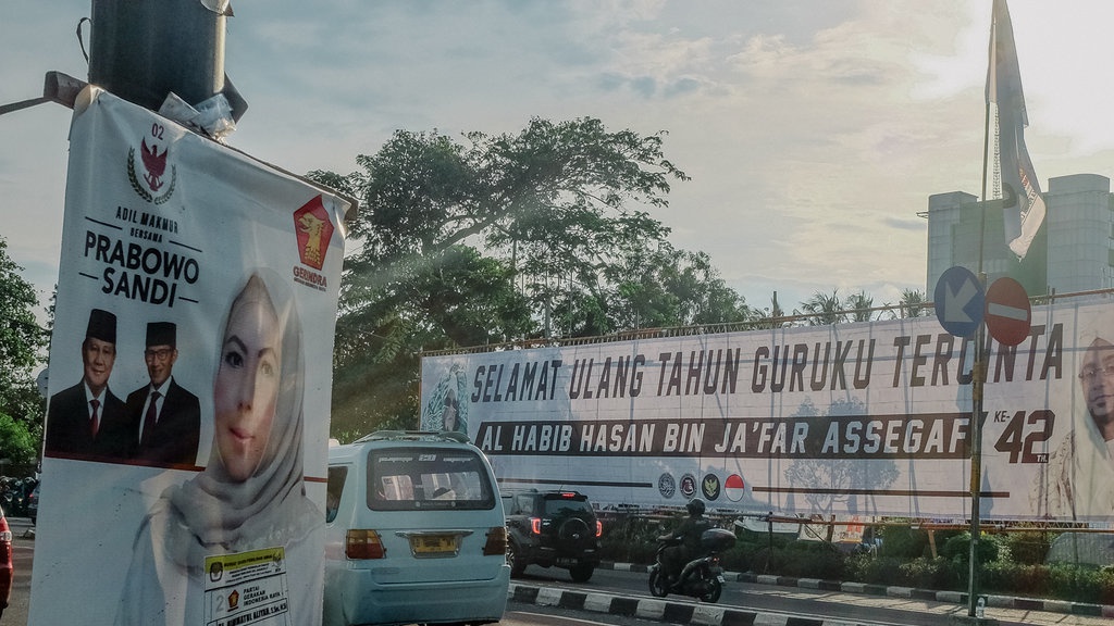 Mari Bikin Caleg Jera agar Tak Pasang Atribut Kampanye Seenaknya Mari Bikin Caleg Jera agar Tak Pasang Atribut Kampanye Seenaknya