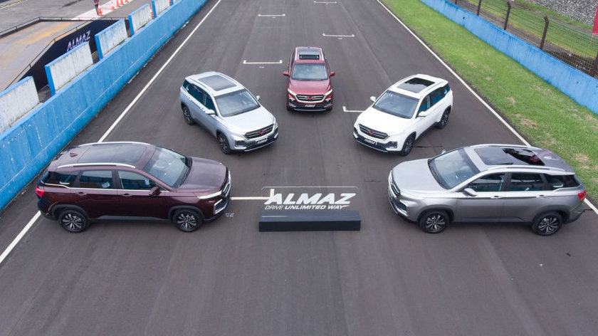 Harga Wuling Almaz Rp318,8 Juta untuk OTR Jakarta Harga Wuling Almaz Rp318,8 Juta untuk OTR Jakarta