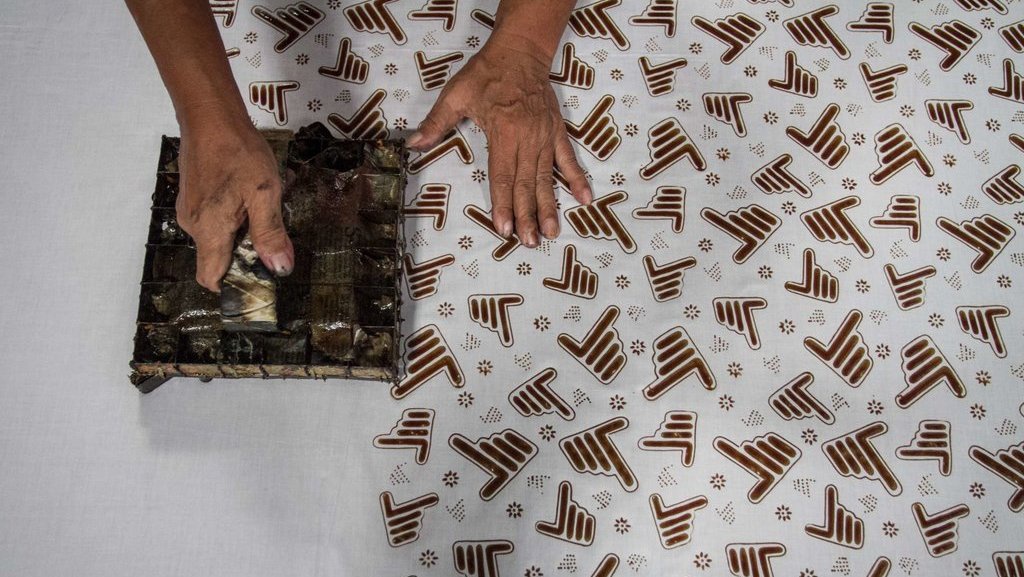 10 Ucapan Hari Batik Nasional 2 Oktober 2022 untuk Sosmed 10 Ucapan Hari Batik Nasional 2 Oktober 2022 untuk Sosmed