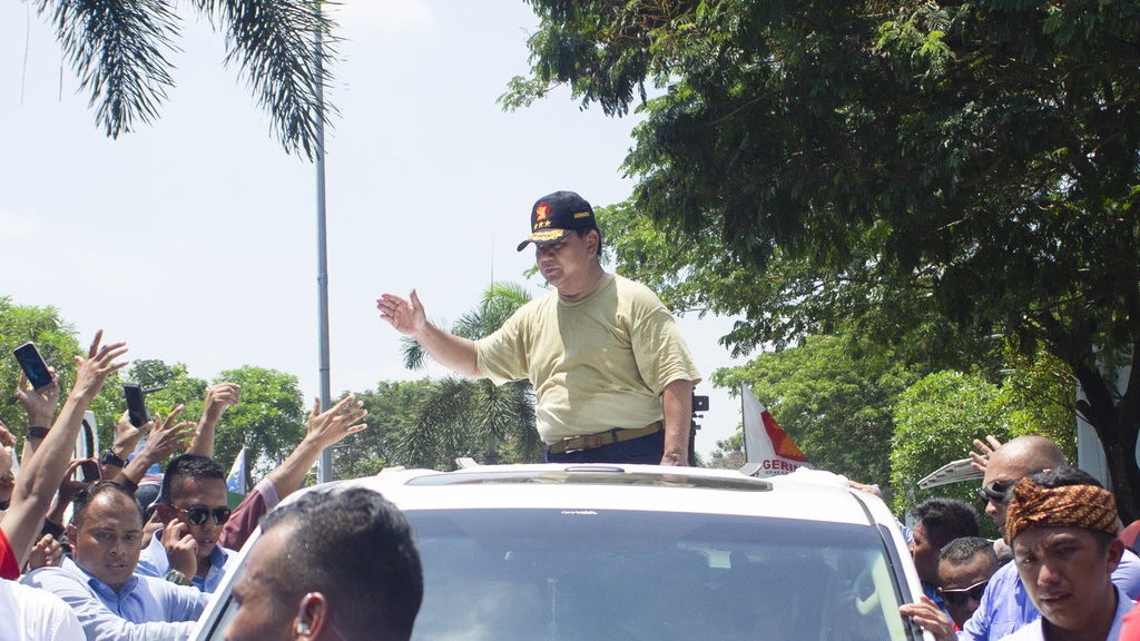 Prabowo Minta Bawa Ketupat, Sarung dan Lebaran di TPS pada 17 April Prabowo Minta Bawa Ketupat, Sarung dan Lebaran di TPS pada 17 April