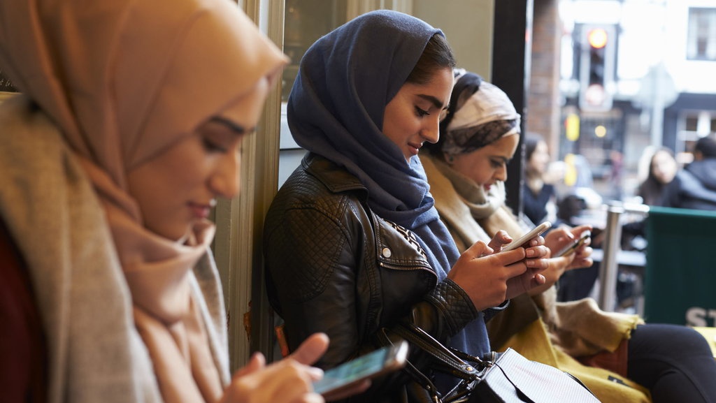 Ketika Start-Up Mulai Berebut Pasar Pengguna Muslim Ketika Start-Up Mulai Berebut Pasar Pengguna Muslim