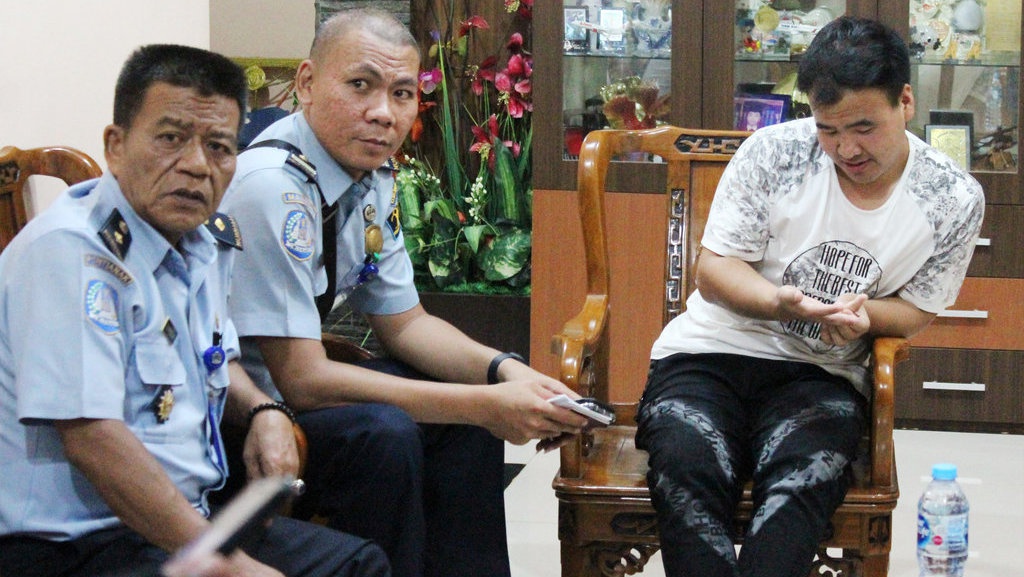 7 WNA Ditangkap Terkait Perdagangan Orang Bermotif Kawin Kontrak 7 WNA Ditangkap Terkait Perdagangan Orang Bermotif Kawin Kontrak